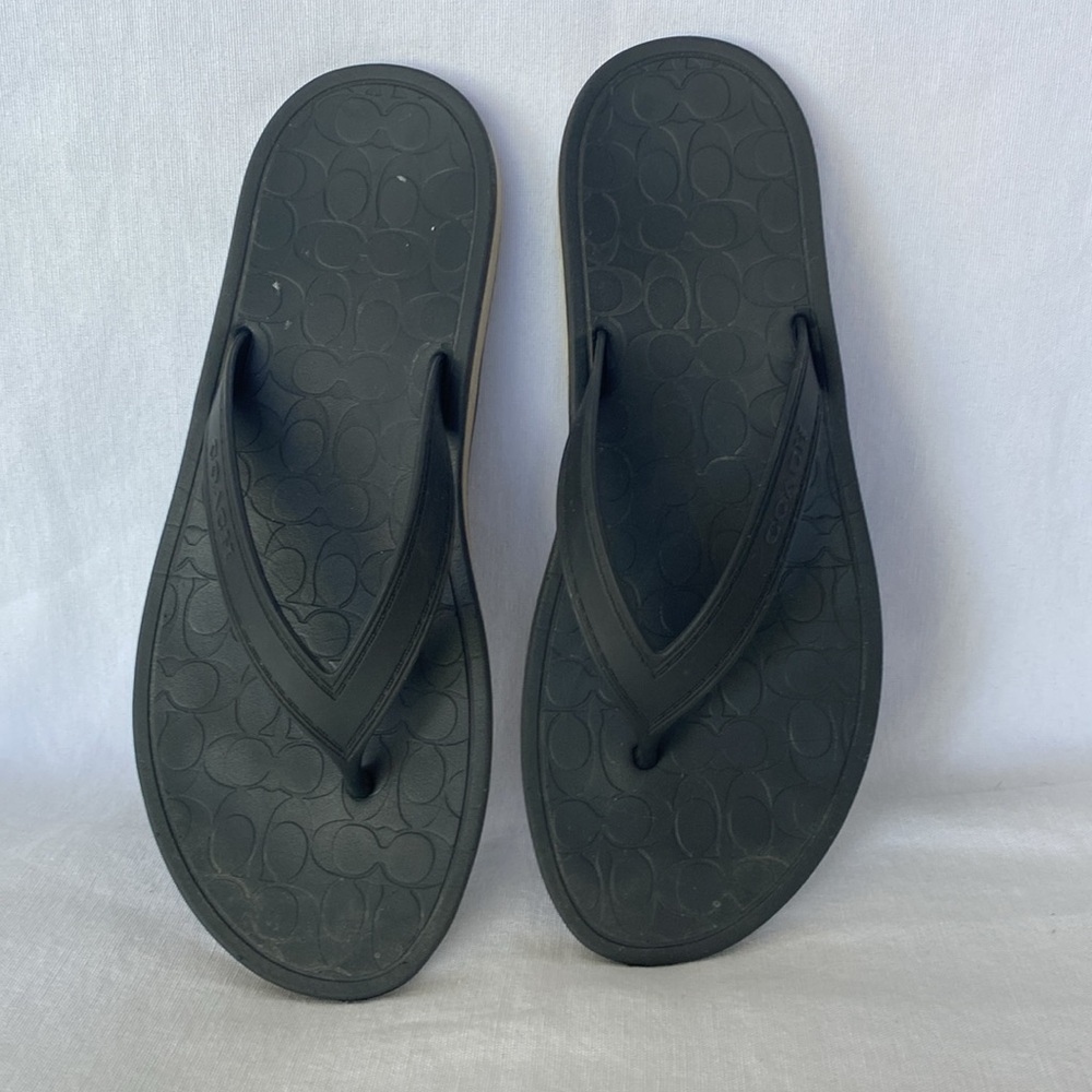 COACH Dahlia rubber black flip flops C logo on inner sole SIZE 6 G1757